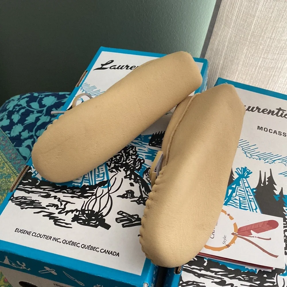 Authentic Little girls moccasins. Made in Canada.
